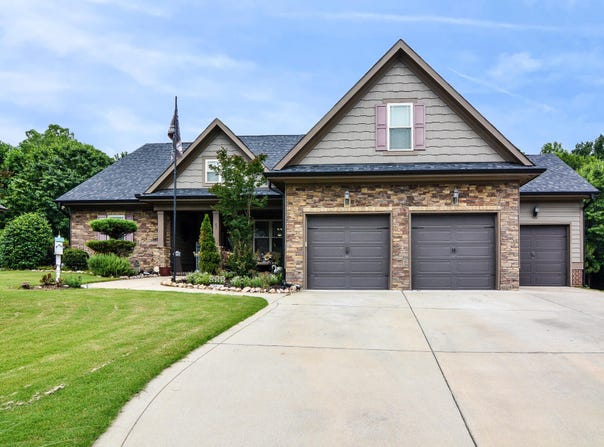 67 Marshlane Way, Clayton, NC 27527