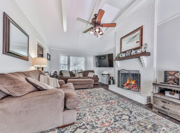 132 Little Brook Drive, Woodstock, GA 30188