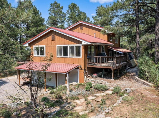 27 SUNFLOWER Drive, Tijeras, NM 87059
