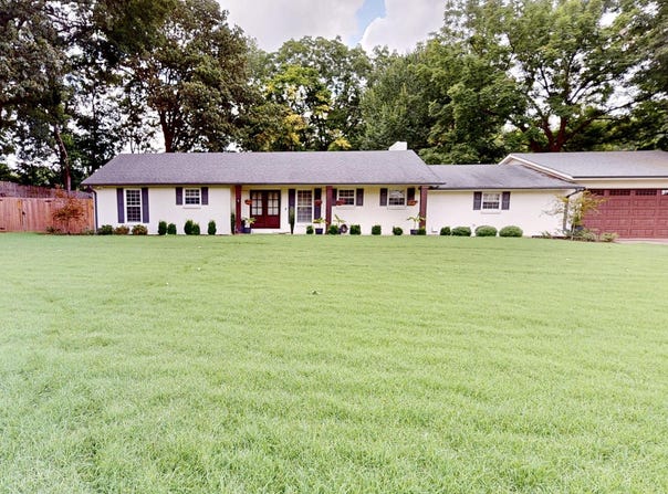 1502 Laura Lane, Dyersburg, TN 38024