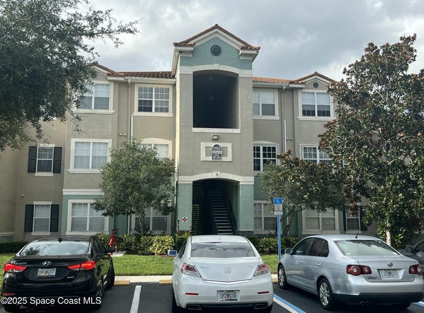 5663 Star Rush Drive, Melbourne, FL 32940