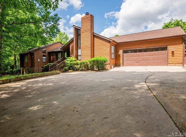 204 Rollingwood Road, Roanoke Rapids, NC 27870