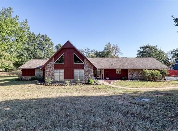 181 Hummingbird Lane, Eufaula, OK 74432
