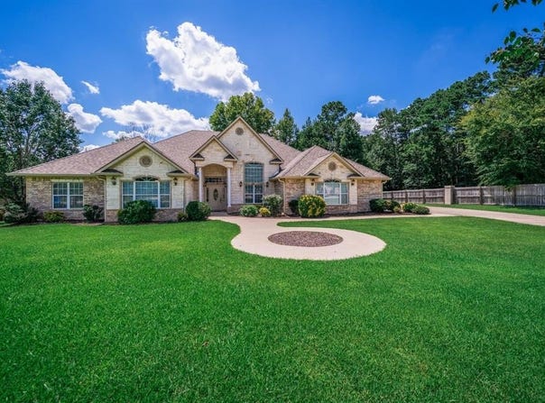 110 Kayla Lane, Longview, TX 75602