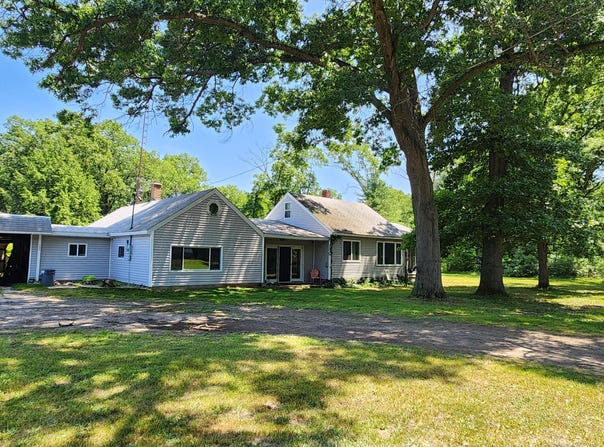 4895 E Apple Avenue, Muskegon, MI 49442