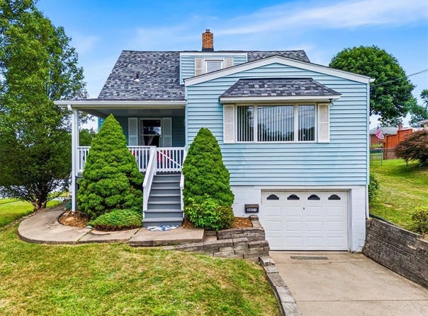 2027 Oriole Dr, Hopewell Twp, PA 15001