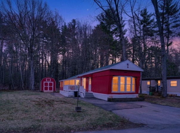 20 Beech Hill Road, Exeter, NH 03833