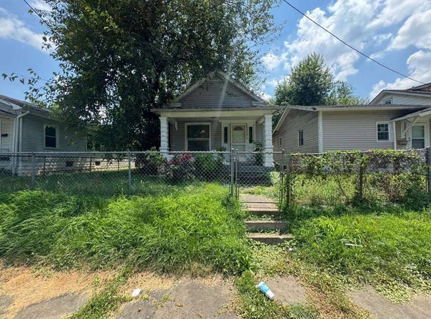1724 BOLLING AVE, LOUISVILLE, KY 40210