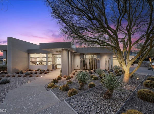 629 Majestic Rim Drive, Henderson, NV 89012