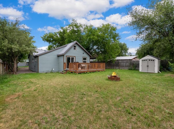 812 4th Avenue E, Columbia Falls, MT 59912