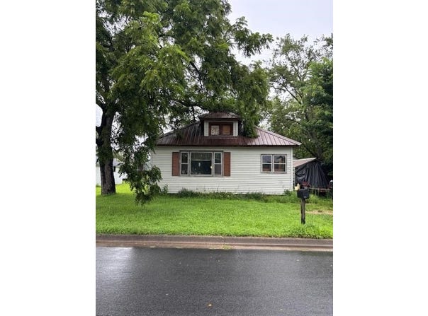207 Center Street, Boscobel, WI 53805