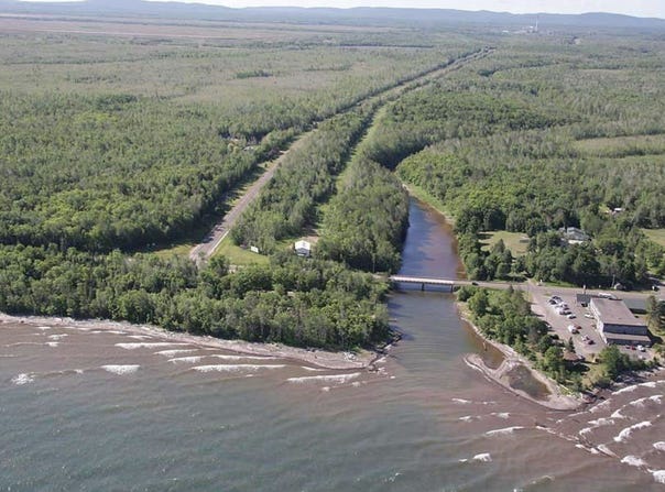 213 Beaser St, Ontonagon, MI 49953