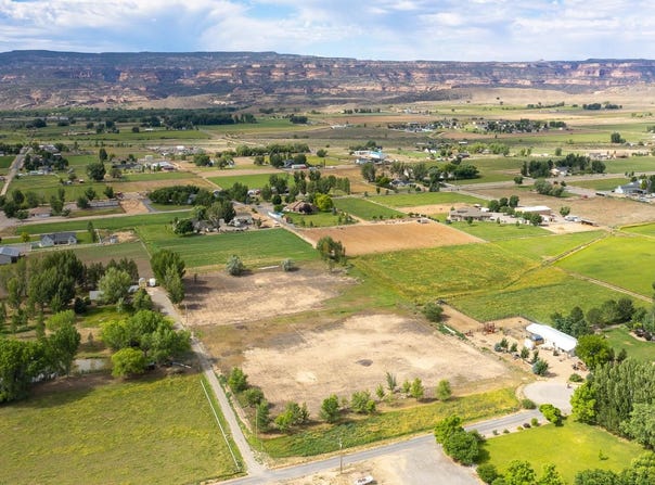 1369 M 1/2 Road, Loma, CO 81524
