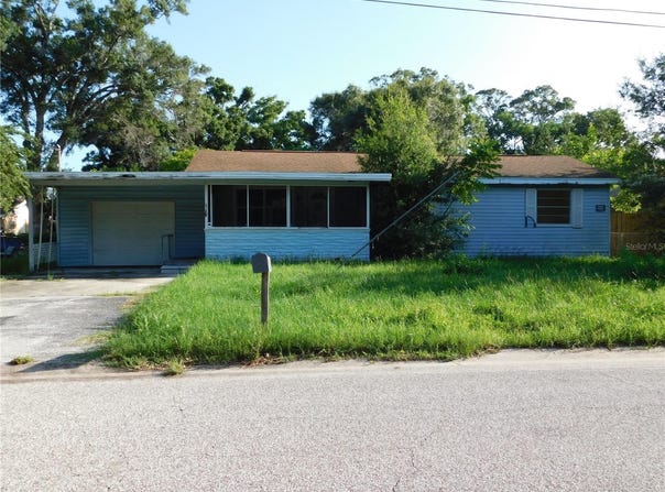510 6TH Avenue NW, LARGO, FL 33770