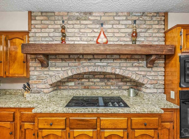4901 Skipper Ln, Pace, FL 32571