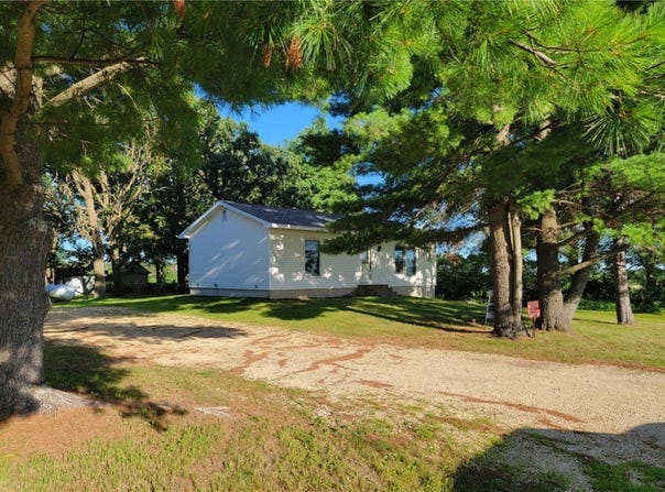 N3894 890th Street, Elk Mound, WI 54739