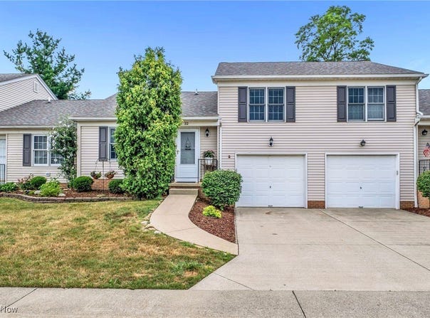 650 Sturbridge Drive unit: 22, Medina, OH 44256