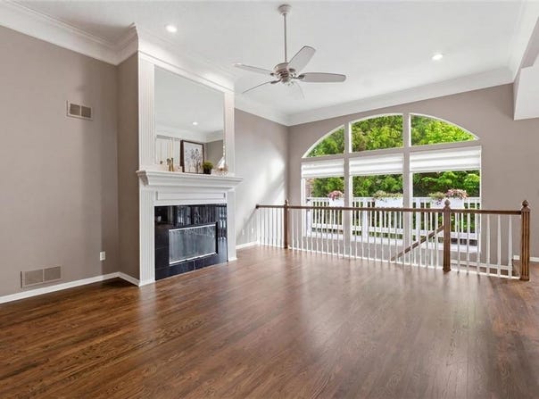 12033 Juniper Street, Overland Park, KS 66209