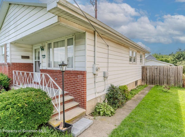 1053 Beech Street, Archbald, PA 18403