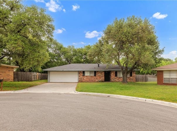 1312 TIMM Street, College Station, TX 77840