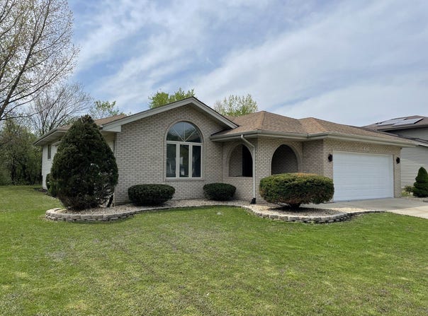 425 Tamarack Street, Park Forest, IL 60466