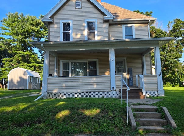 427 S 10th Street, Monmouth, IL 61462