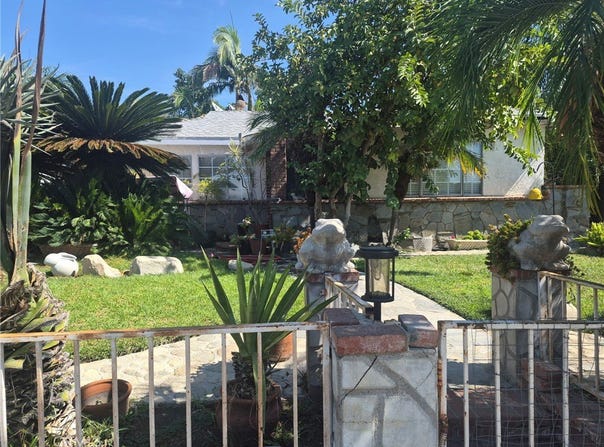 813 8th, San Fernando, CA 91340