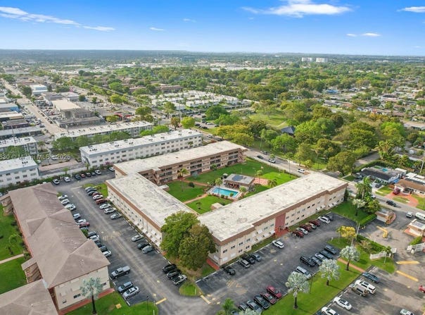 5300 Washington St 5300 Washington St, Hollywood, FL 33021