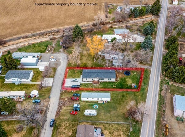 412 2nd Street NE, Park City, MT 59063