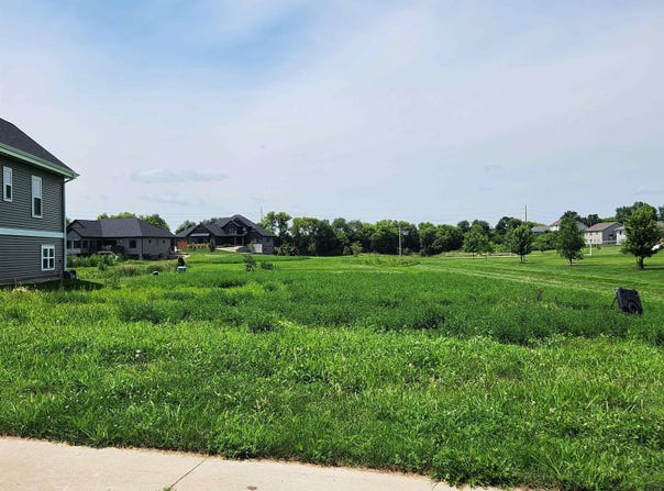 814 Capitol Drive lot: 32, Dane, WI 53529