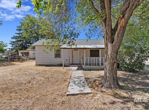417 E Ave G, Jerome, ID 83338