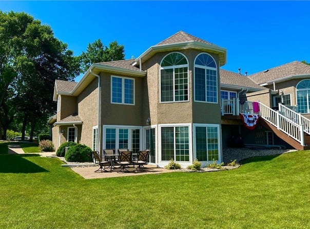 219 Lake Avenue S, Spicer, MN 56288