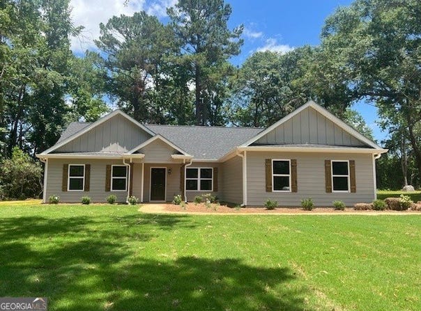 189 Warner, Barnesville, GA 30204