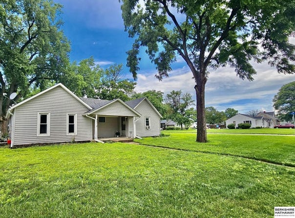 451-453 N 10th Street, Blair, NE 68008