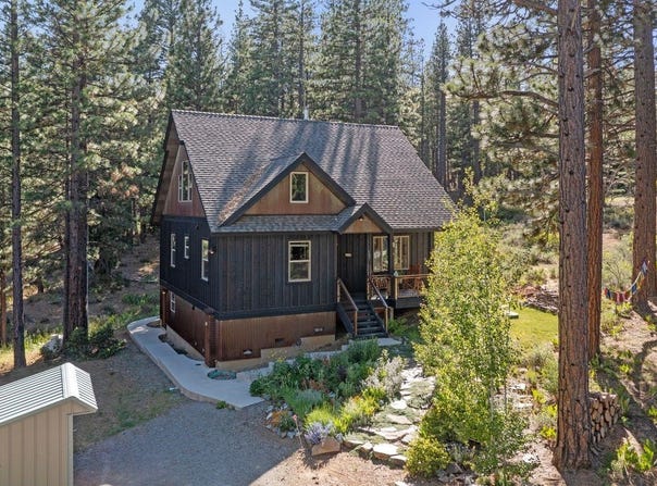 305 Mountain View Road, Calpine, CA 96124-0000