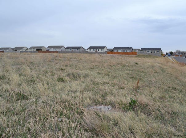 W COLLEGE DR, Cheyenne, WY 82007