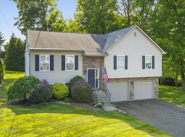 700 Oakwood Street, Easton, PA 18045