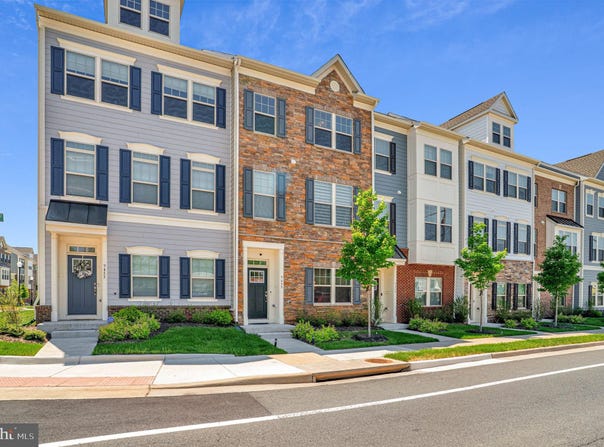 9459 PRINCE WILLIAM Street, MANASSAS, VA 20110