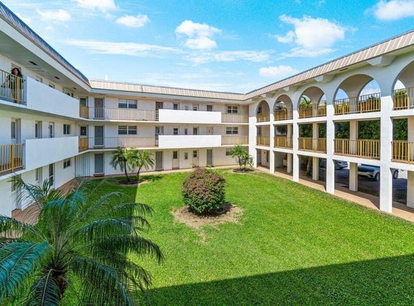 5501 NW 2nd Avenue, Boca Raton, FL 33487