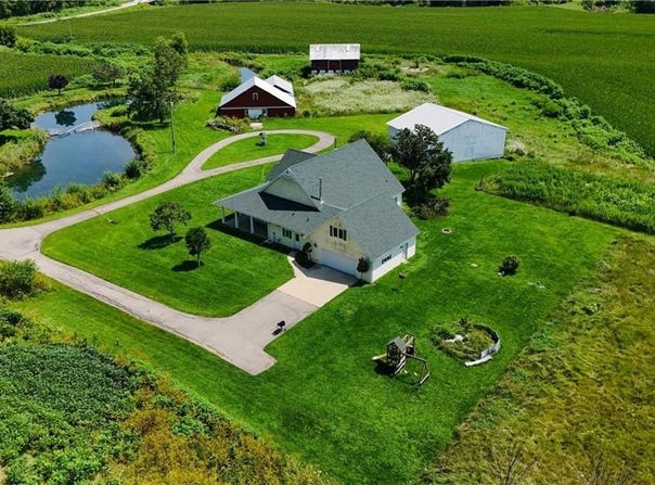 10229 County 4, Yucatan Twp, MN 55943