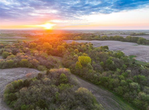 01 County Road S63, Melrose, IA 52569
