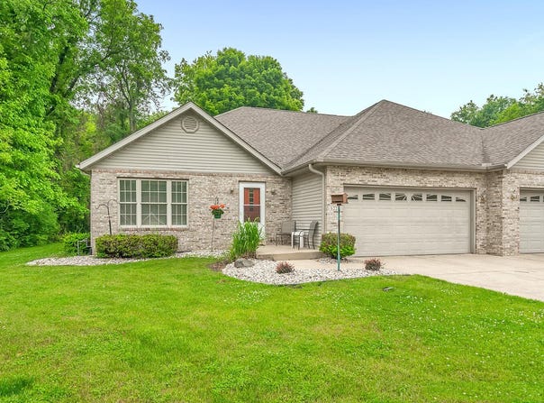 6228 Cross Bend Court, Kalamazoo, MI 49009