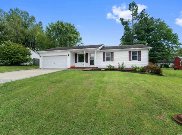 1417 Pamela Lane, Boonville, IN 47601