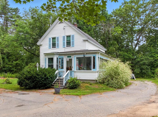 111 Railroad Avenue, Berwick, ME 03901