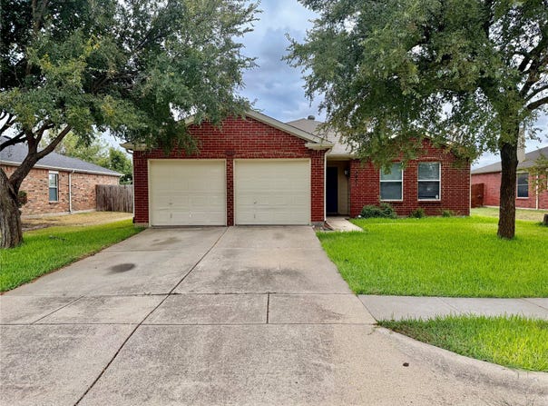 3901 Sonoma Drive, Denton, TX 76226