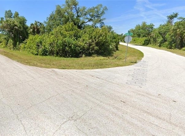 12053 Gladiola, PORT CHARLOTTE, FL 33981