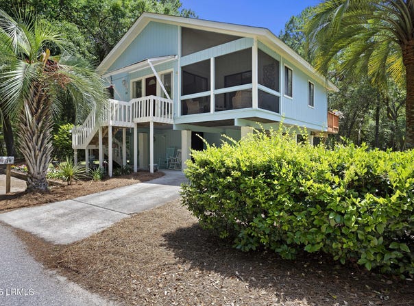 10 Bradley Beach Road, Hilton Head Island, SC 29928