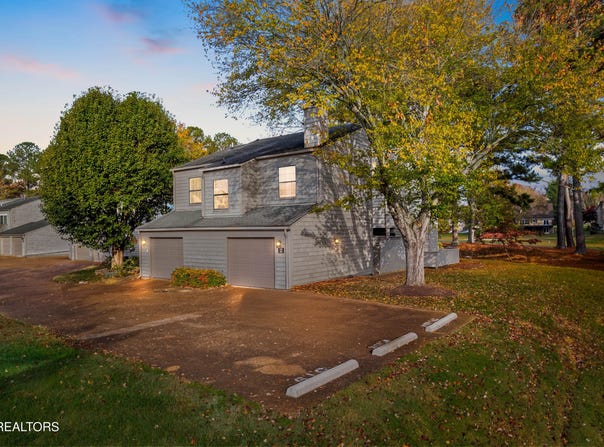 520 Lost Tree Lane, Knoxville, TN 37934