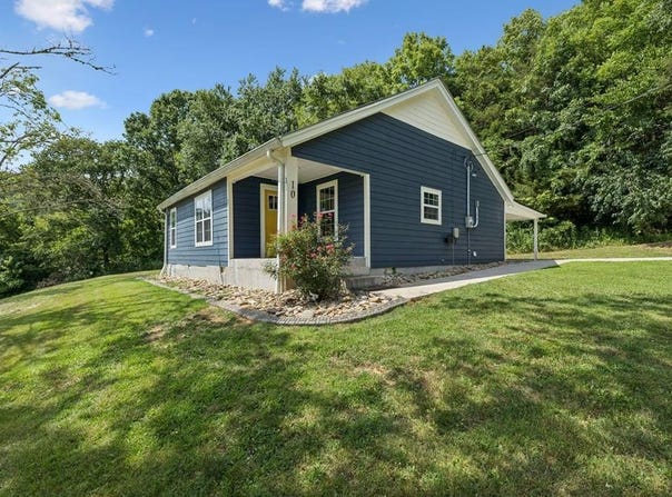 10 Temperance Circle, HICKMAN, TN 38567