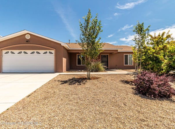 714 MIRABEL Street, Farmington, NM 87401
